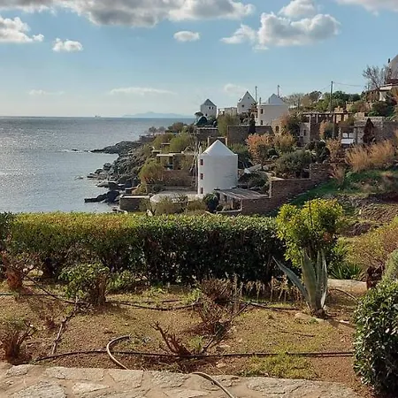 Jopeli With A Large Swimming Pool And Sea View In Dom wakacyjny Koundouros