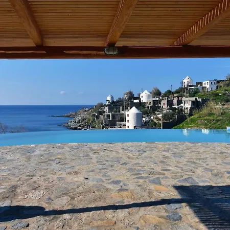 Prázdninový dům Jopeli With A Large Swimming Pool And Sea View In Koundouros