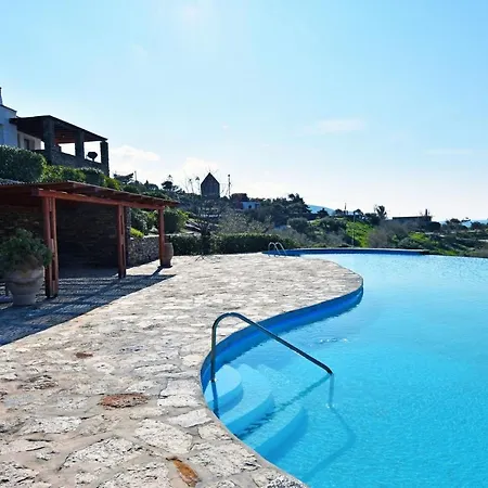 Jopeli With A Large Swimming Pool And Sea View In Prázdninový dům *